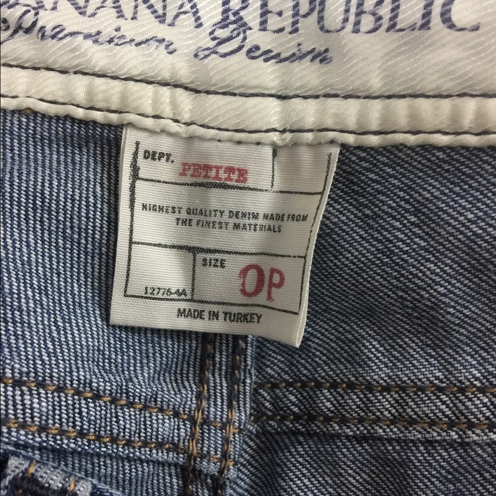 Banana Republic Low Rise Jeans - Picture 4 of 4